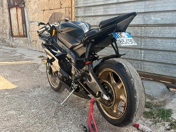 Yamaha r6