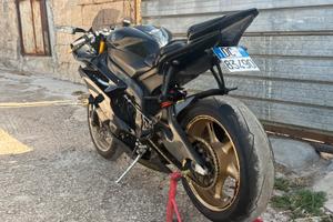 Yamaha r6