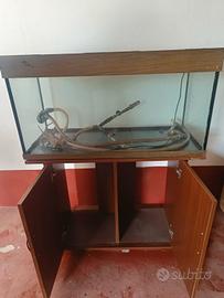 Acquario 200 litri