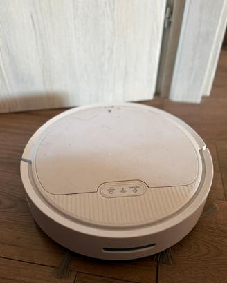 Robot aspirapolvere automatico