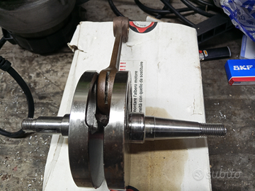 Albero motore vespa e pastiglie freno x scuterone