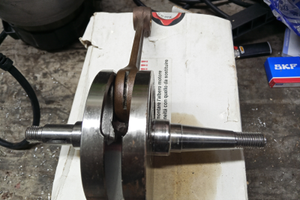 Albero motore vespa e pastiglie freno x scuterone