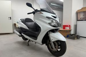 YAMAHA MAJESTY 400