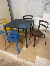 Sedie e tavoli