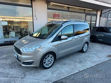 Ford Tourneo Courier 1.5 TDCI 75 CV Plus