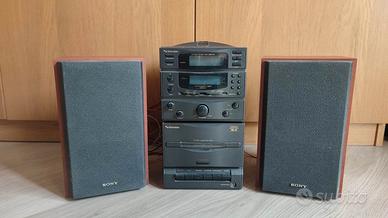 Impianto home audio -casse-cd-casa