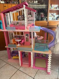 Casa dei sogni di barbie