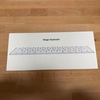 Apple Magic Keyboard con attacco Lightning NUOVA