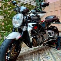 MV Agusta Brutale 910R 