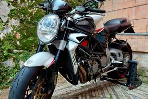 MV Agusta Brutale 910R 