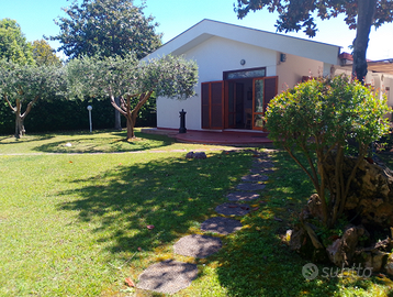 Luglio Villa Lido Tor San Lorenzo 50 MT mare