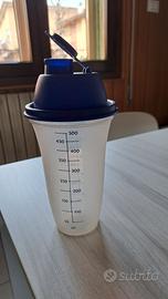 contenitore tupperware graduato