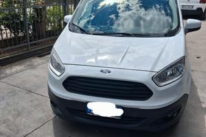 ford courrier 