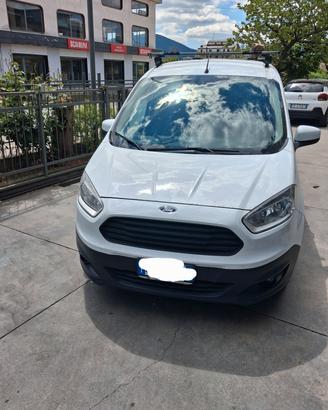ford courrier 