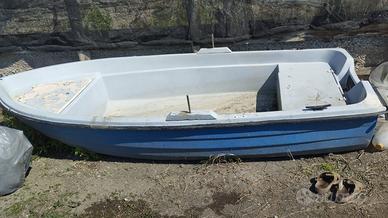 Zattera in vetroresina