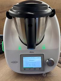 Bimby TM5 Vorwerk + Varoma e ricettari extra