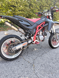 Motard Aprilia sx 125 2t