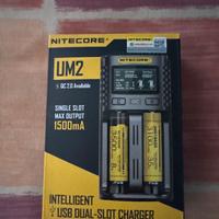 Caricatore nitecore um 2