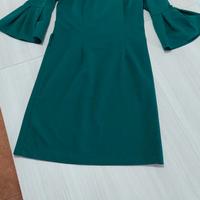 Abito verde con cintura