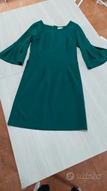 Abito verde con cintura