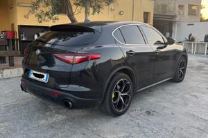 Alfa Romeo Stelvio 2.2 Turbodiesel 190 CV AT8 Q4 S