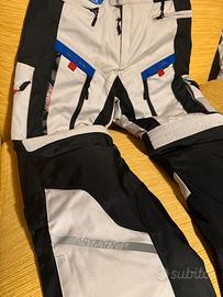 Pantaloni moto nuovi
