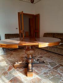 antico tavolo rotondo 