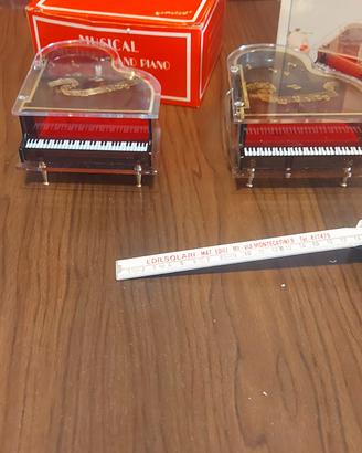 portagioie con carillon (music box)
