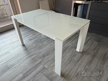 Tavolo da soggiorno calligaris 140/190 x80