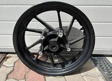 Cerchio Anteriore Yamaha X-Max 400 2013-2016