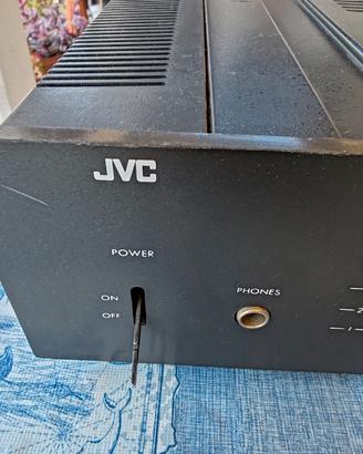 AMPLIFICATORE JVC
