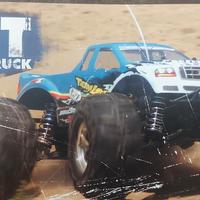 MACCHINA TELECOMANDATA 