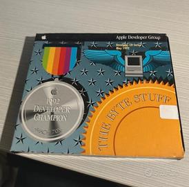 Apple Developer CD May 1992 - "The Byte Stuff"