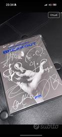 Album autografo Piharmony Disharmony :Breakout