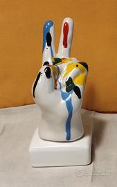 SCULTURA MANO VITTORIA