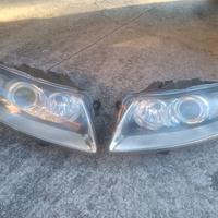 KIT FARI ANTERIORI AUDI A6 C6 BI-XENON 2005-2010