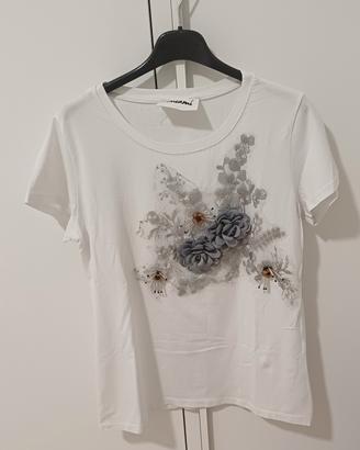 T-shirt bianca donna fiori ricamati tg M usata