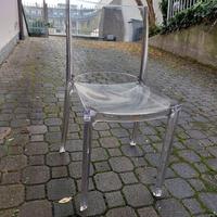 sedie trasparenti tipo "Kartell"