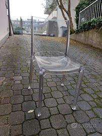 sedie trasparenti tipo "Kartell"