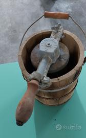 Antica macchina da gelato 