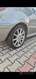 Gomme e cerchi Mercedes classe B  Gomme 215/45 r17