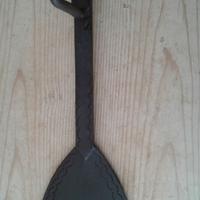 Tagliafieno antico in ferro battuto