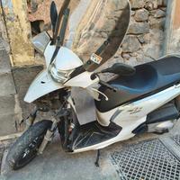 ricambi sh 300 ABS 2019 modello trazione 