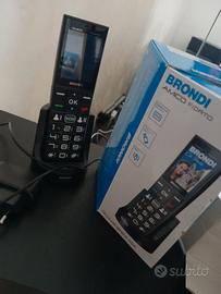 Come nuovo telefono con tasti grandi brondi amico