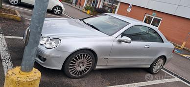 mercedes 320 avantgard in ordine. 