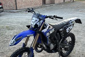 Yamaha YZ 125