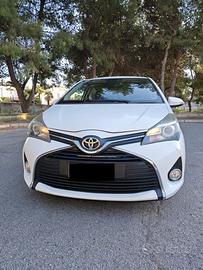 Toyota Yaris III 2015 5p 1.0