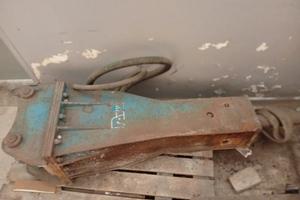 Martello demolitore idraulico promove 390 kg