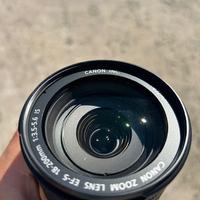 Canon Ef-S 18 - 200