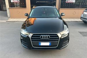 Audi Q3 2.0 TDI 120 CV Sport